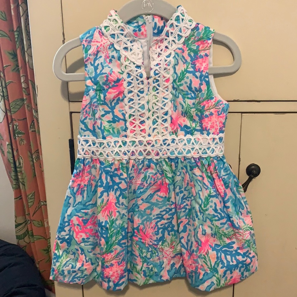NWOT Lilly dress